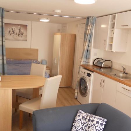 The Staithe By The Canal. Apartment Ленчестър Екстериор снимка